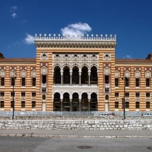 SARAJEVE -  MOSTAR - MEDJUGORE  - UJVARA KRAVICA